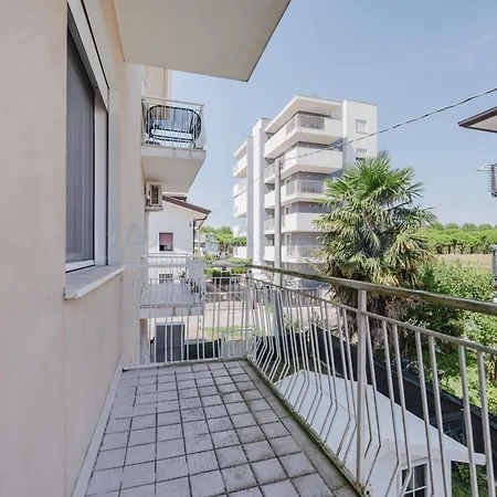 アパート Bassano